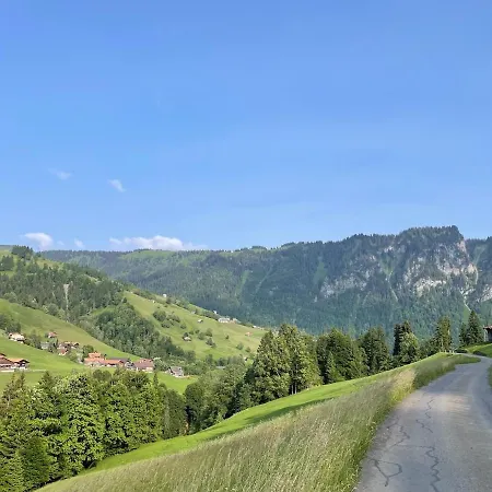 Ein Fuer Dich Alleine! Haselmaetteli Ferienhaus *